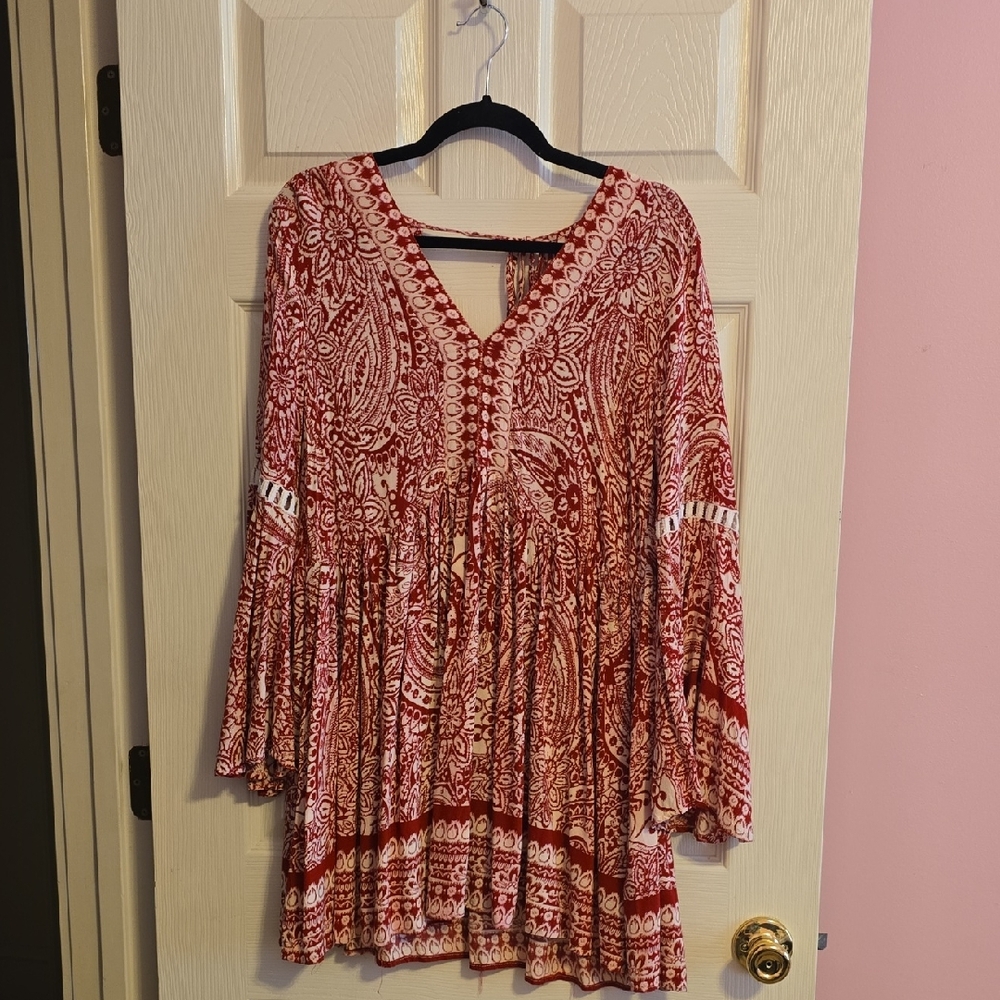 Umgee Red and White Paisley Tunic